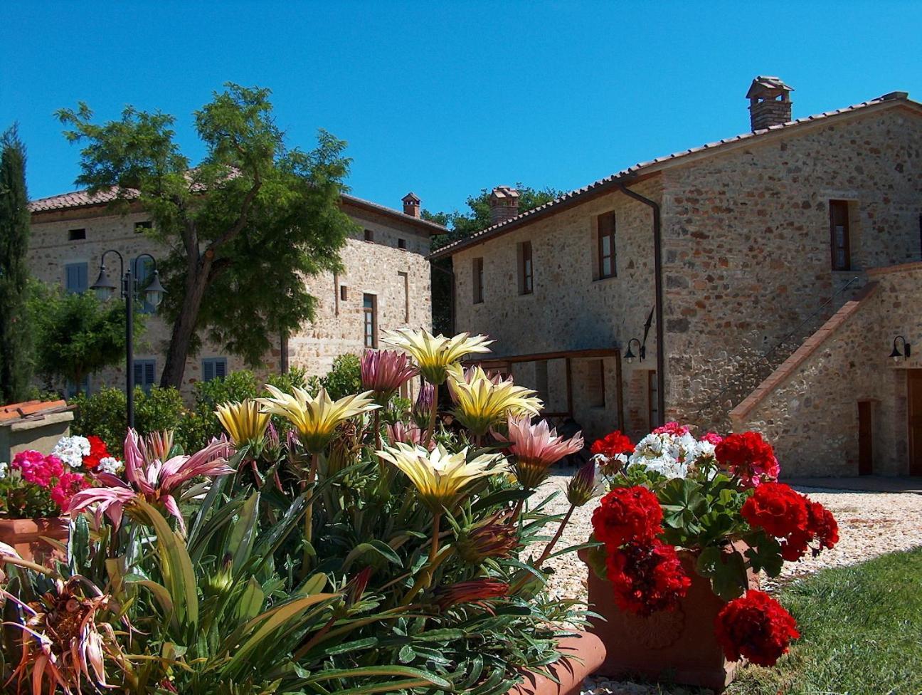 Borgo Il Villino Konuk evi Casole dʼElsa Dış mekan fotoğraf