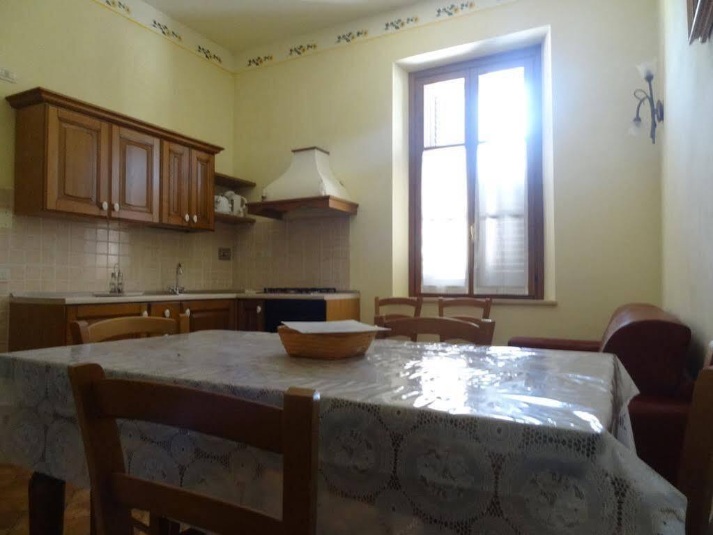 Borgo Il Villino Konuk evi Casole dʼElsa Dış mekan fotoğraf